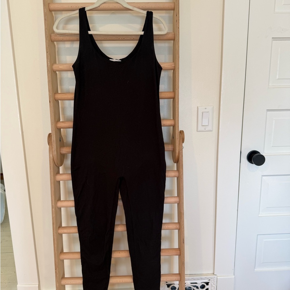 Black Sleeveless Jumpsuit